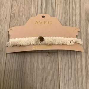 NWT Avec fabric trim choker with stone accent❤️❤️❤️❤️